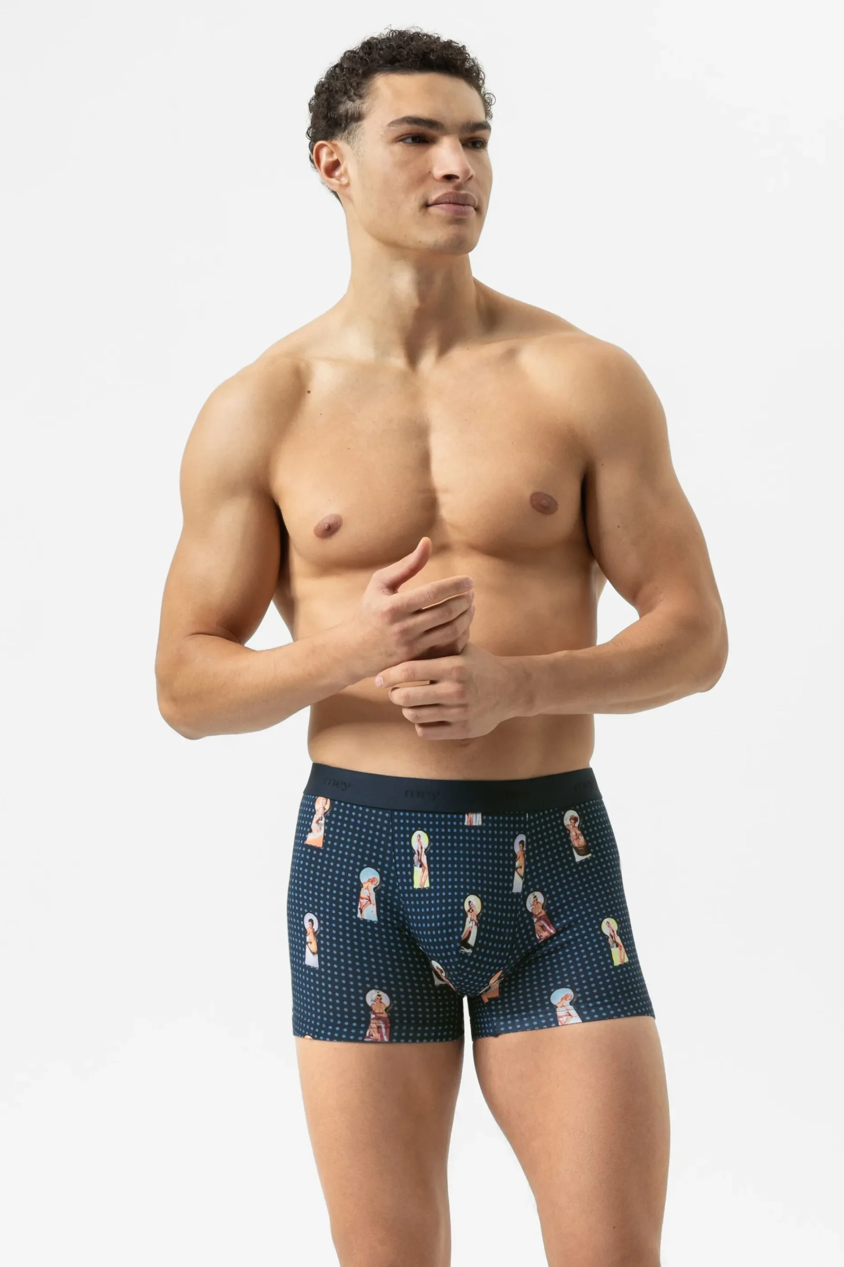 Heren Mey Shorties*Lang Kort Serie Keyhole And Pin Up